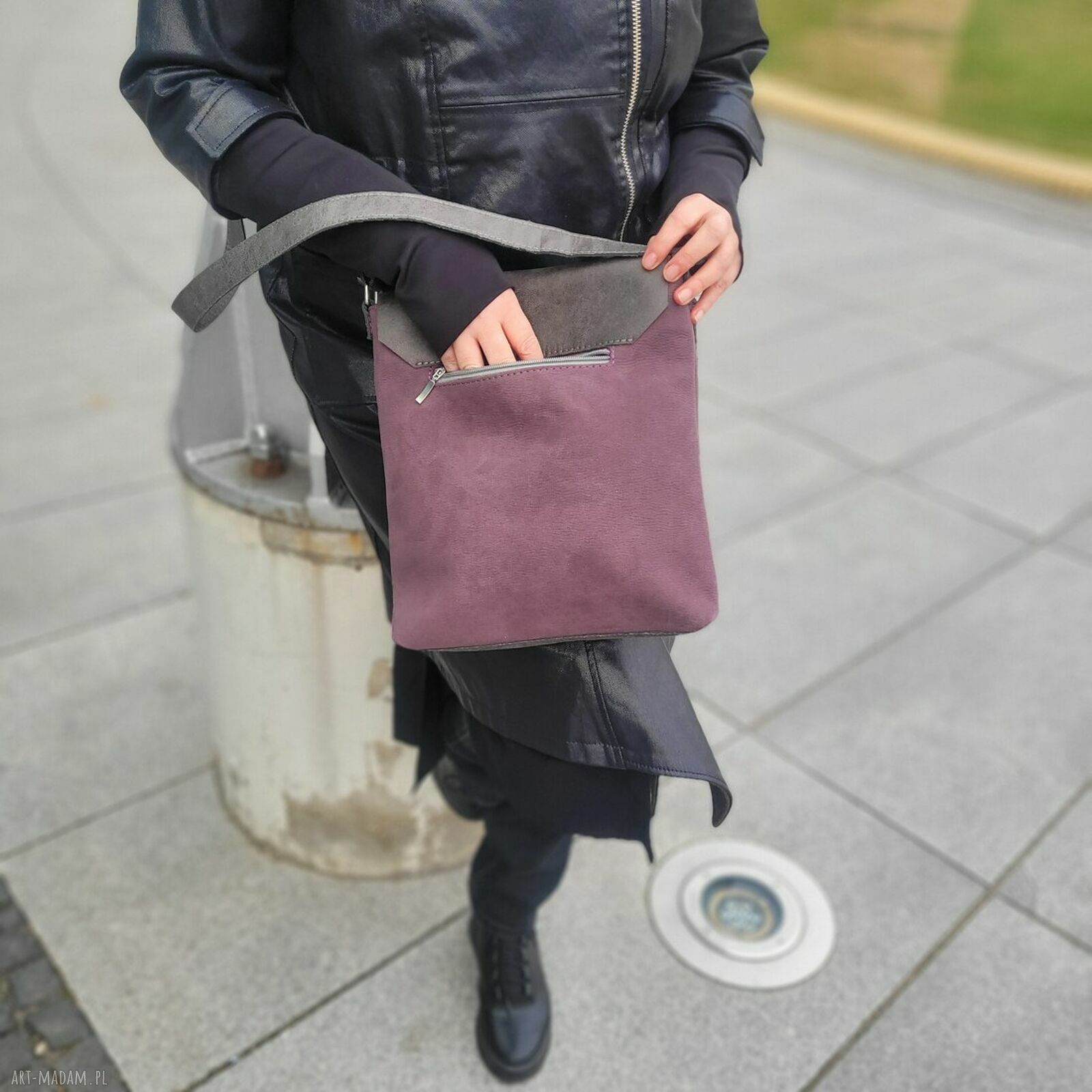 Listonoszka z klapką Ada w kolorze wrzosowym - torebka na ramię handmade