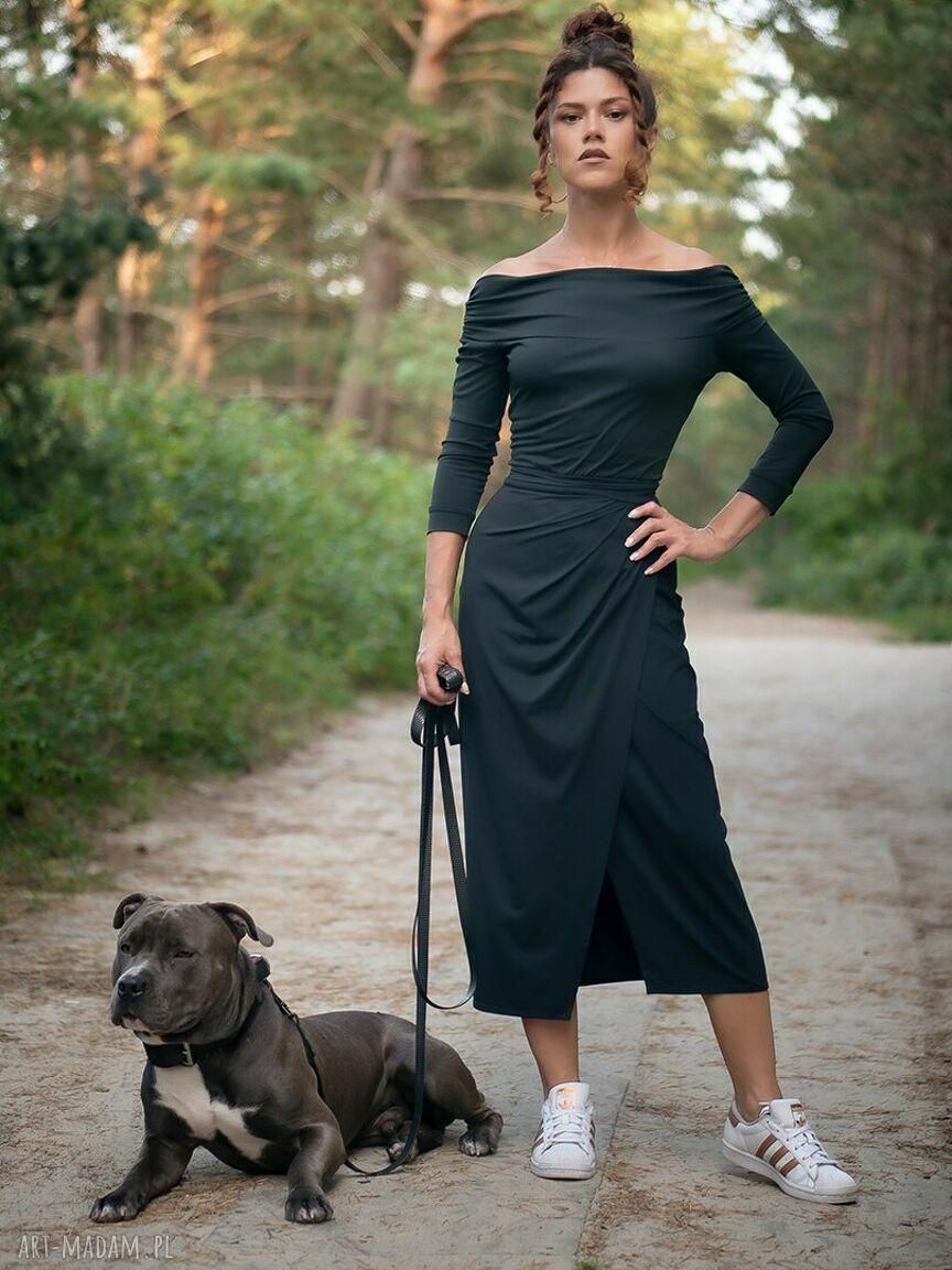 Liwia black - elegancka bluzka z odsłoniętymi ramionami