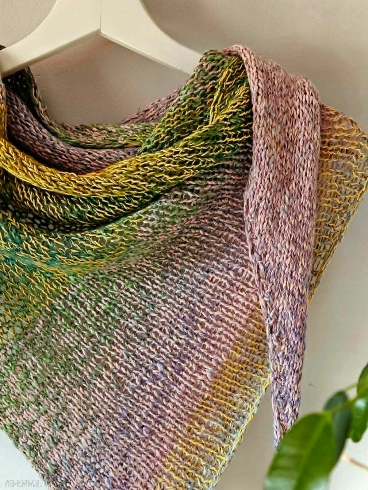Lniana chusta boho z chwostami - 175 cm