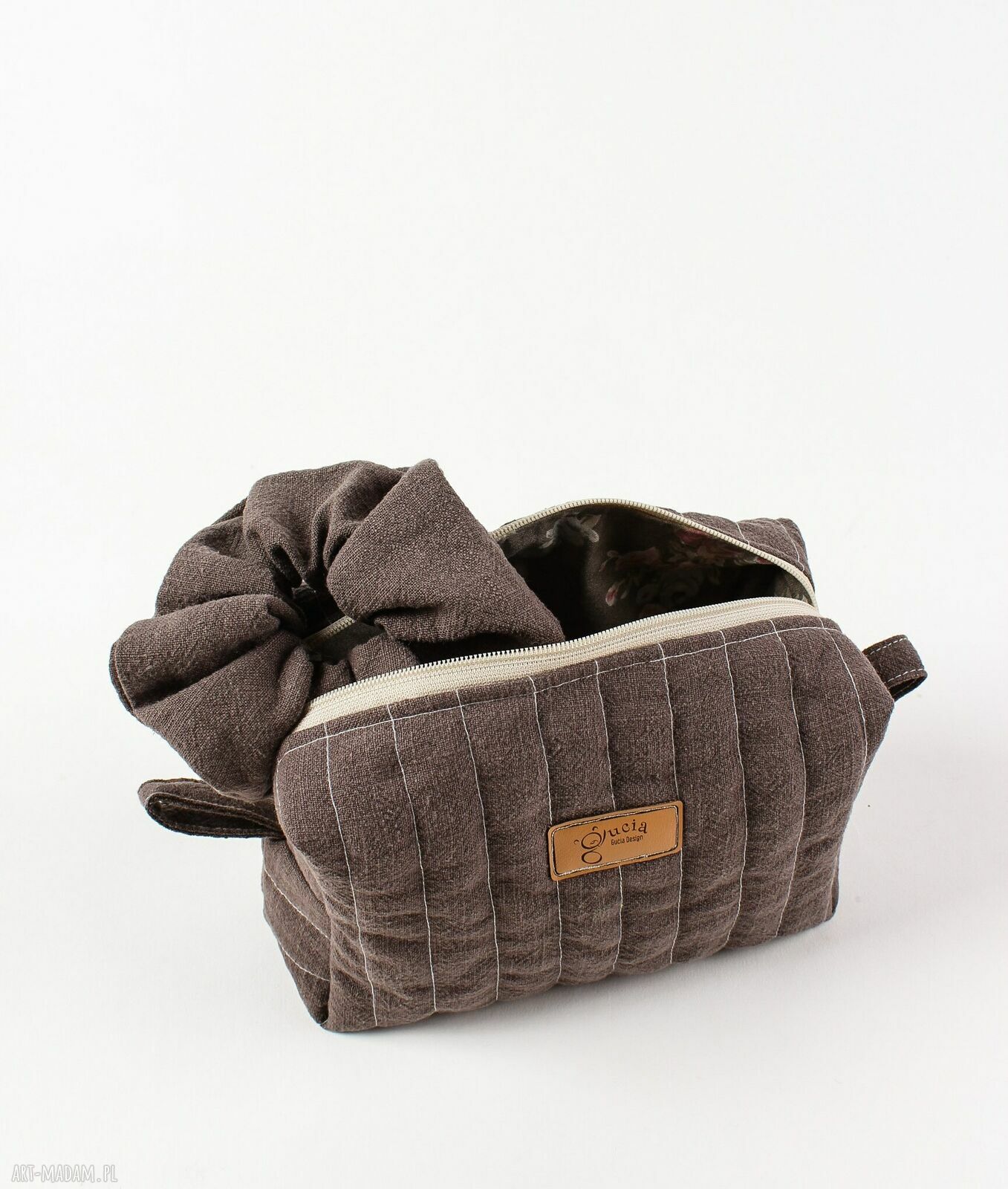 Lniana kosmetyczka box z gumką scrunchie - praktyczny zestaw prezentowy