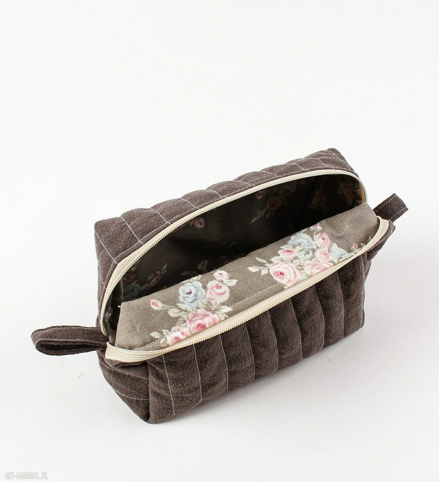 Lniana kosmetyczka box z gumką scrunchie - praktyczny zestaw prezentowy