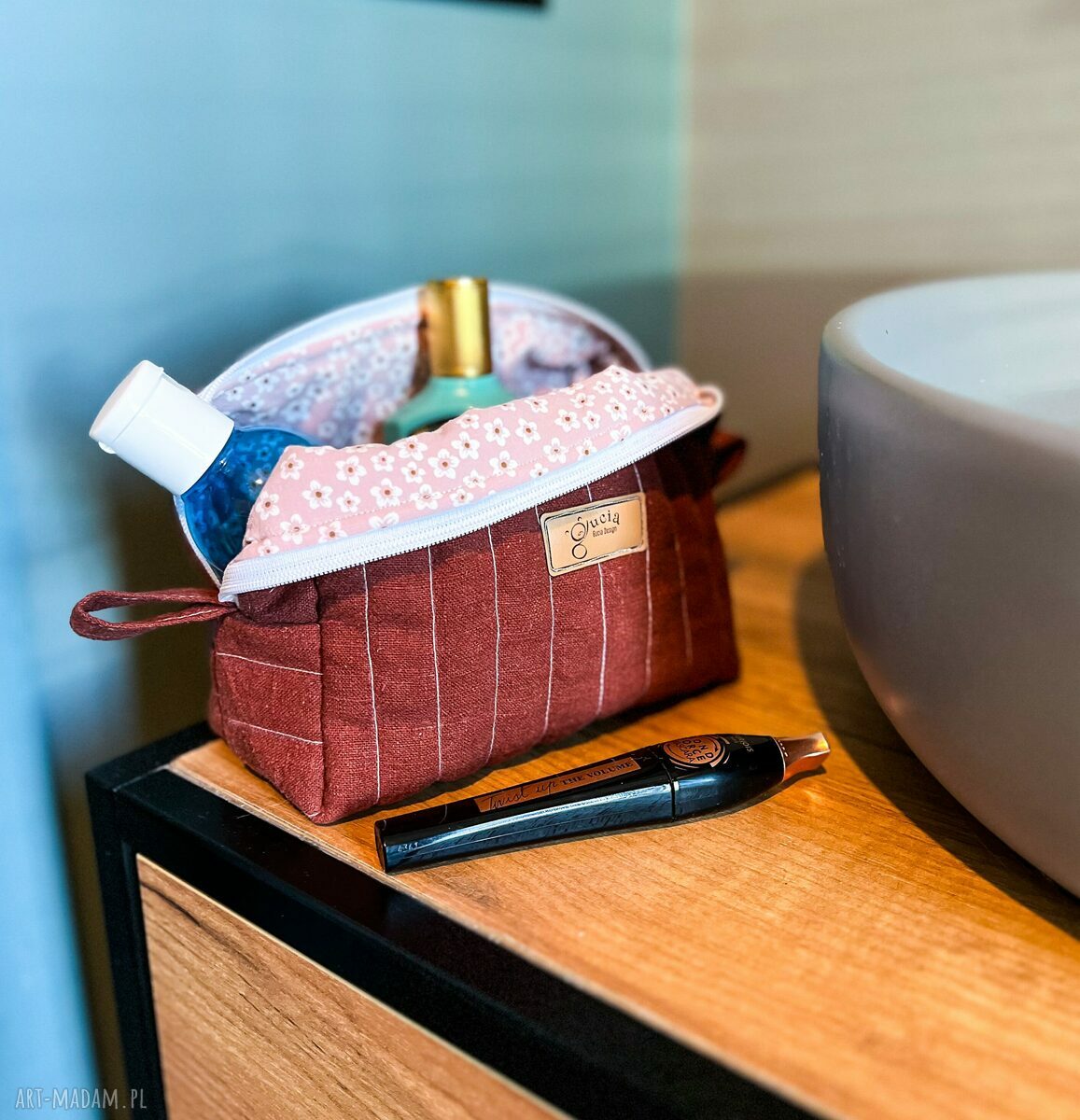 Lniana kosmetyczka box z gumką scrunchie - zestaw prezentowy
