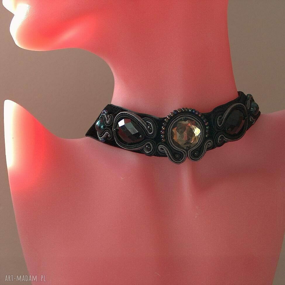Loona - czarna obroża choker w stylu gothic (haft sutasz)