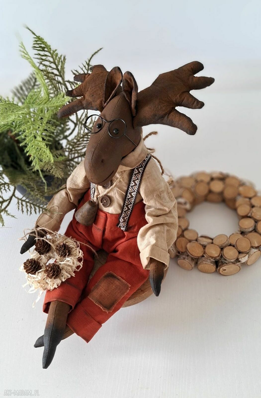 Łoś siedzący handmade - wyjątkowa dekoracja domu
