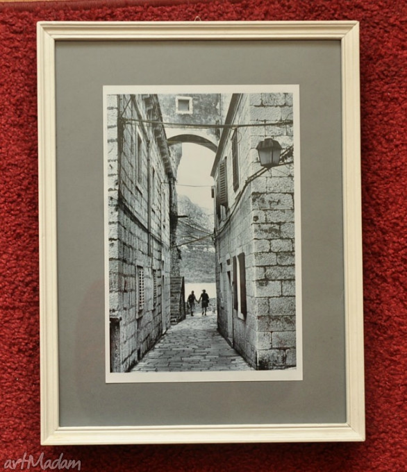 Love affair - oprawiona fotografia autorska A4 (czarno-biała)