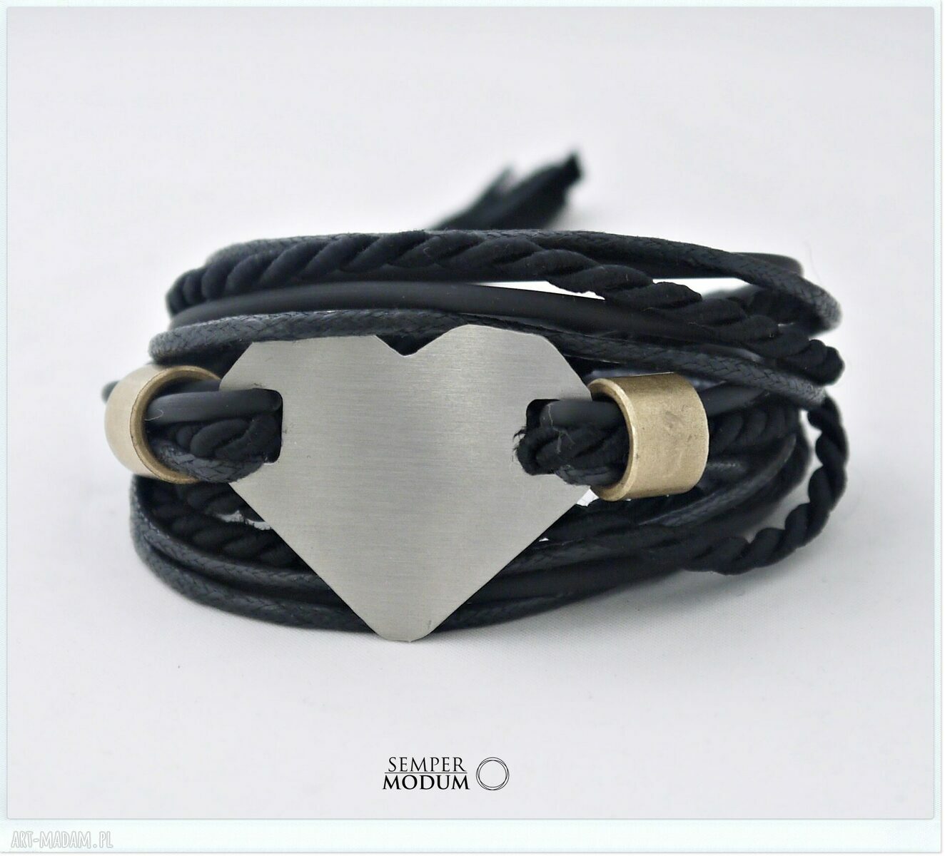 love trio b