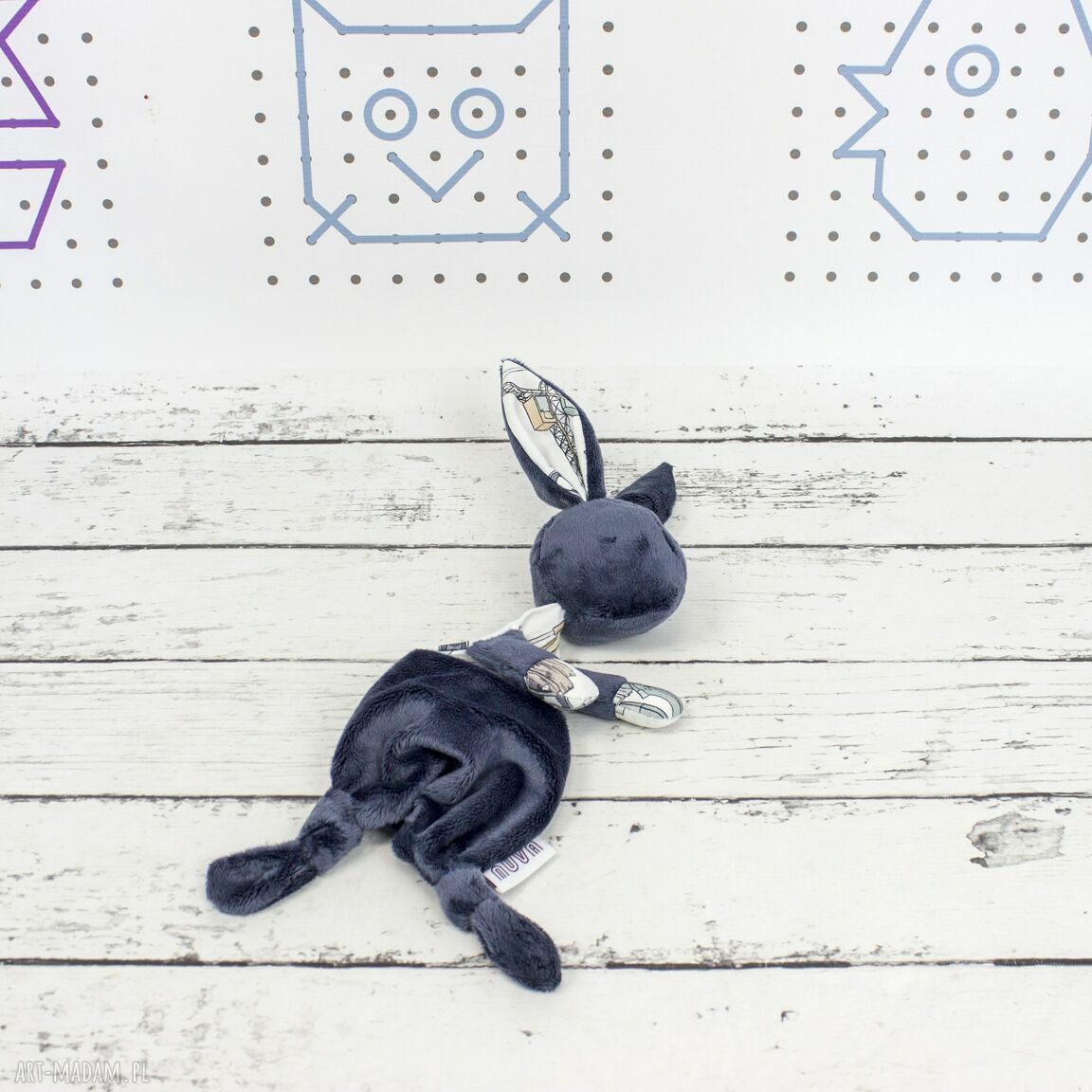 Luluś Królik - przytulanka sensoryczna dla niemowląt Budowa