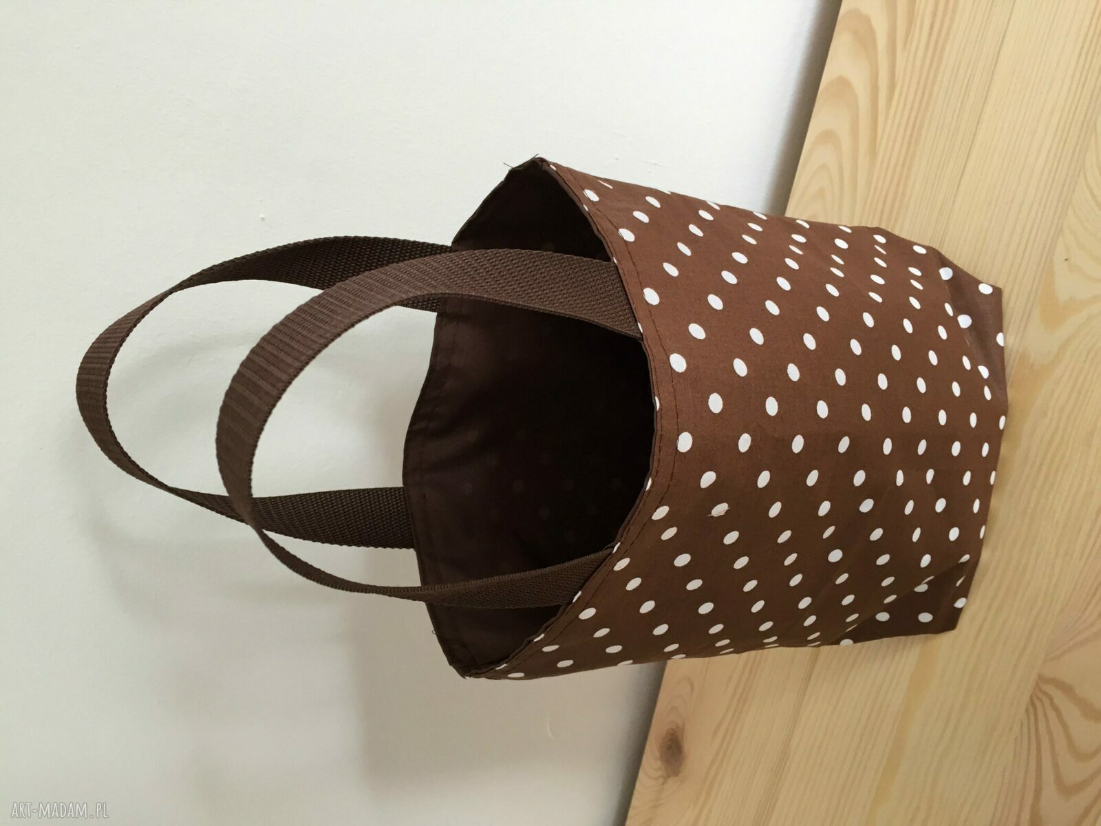 Lunch Bag by WKML brązowa - duże białe kropki