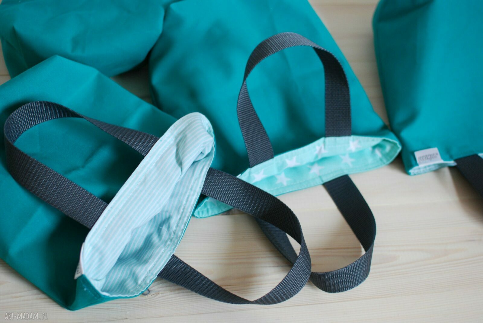 LunchBag by wkml - turkusowa torba na drugie śniadanie w miętowe gwiazdki