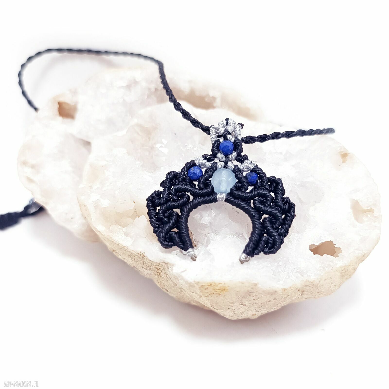 LUNULA jadeit i lapis lazuli w makramie - regulowany naszyjnik pleciony Delfina Dolls