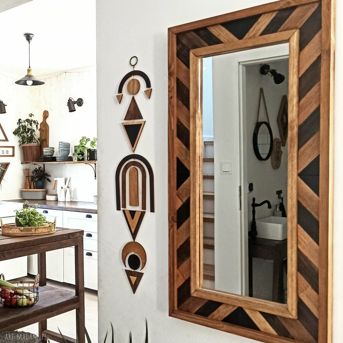 Lustro w drewnianej ramie AZTEC 43x83cm