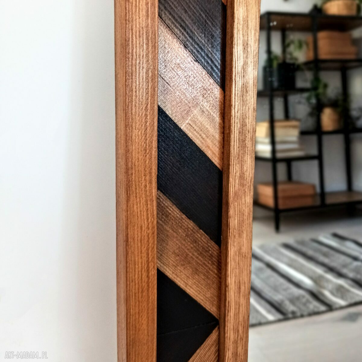Lustro w drewnianej ramie AZTEC 43x83cm