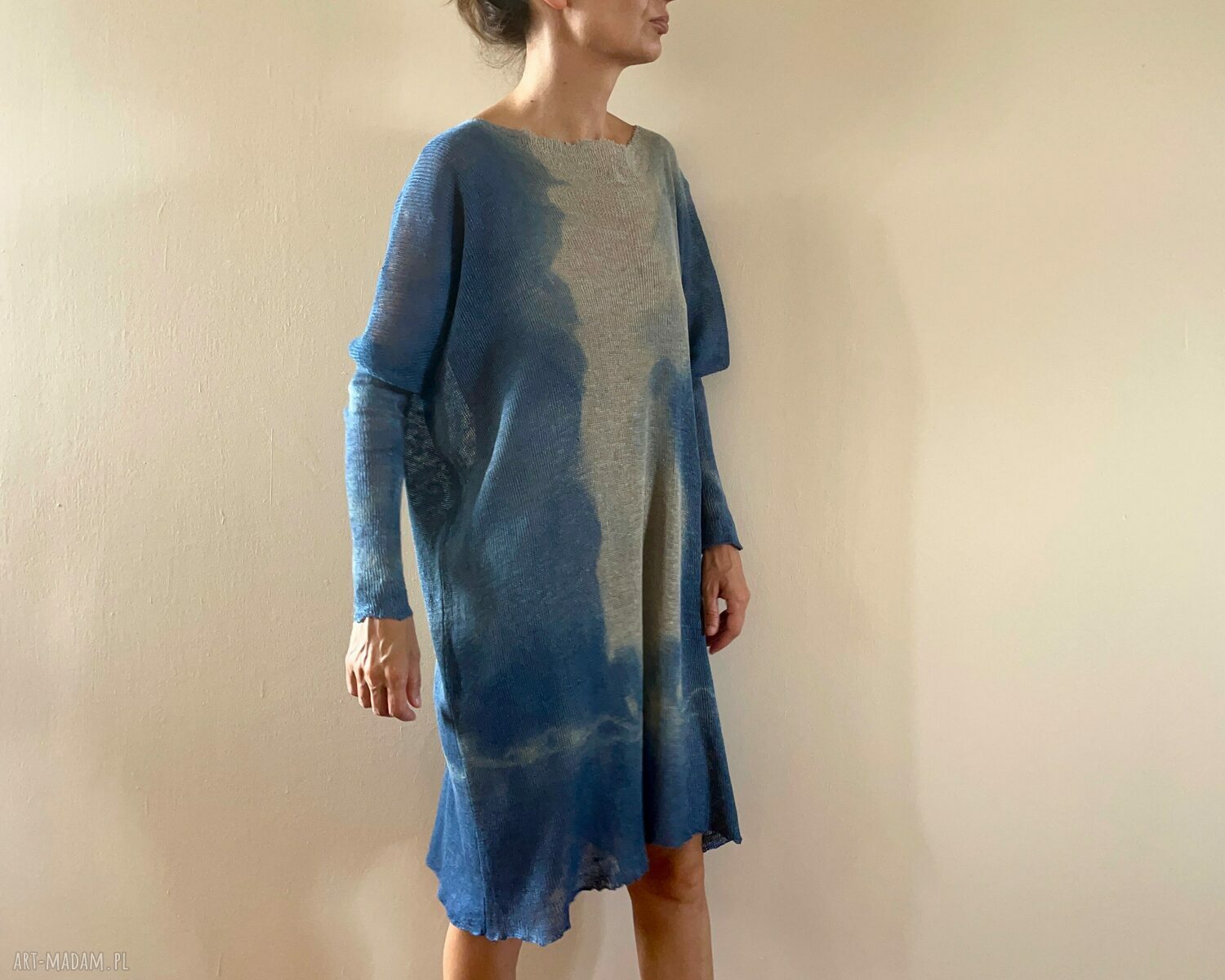 Luźny lniany sweter-sukienka blue i taupe (one size)