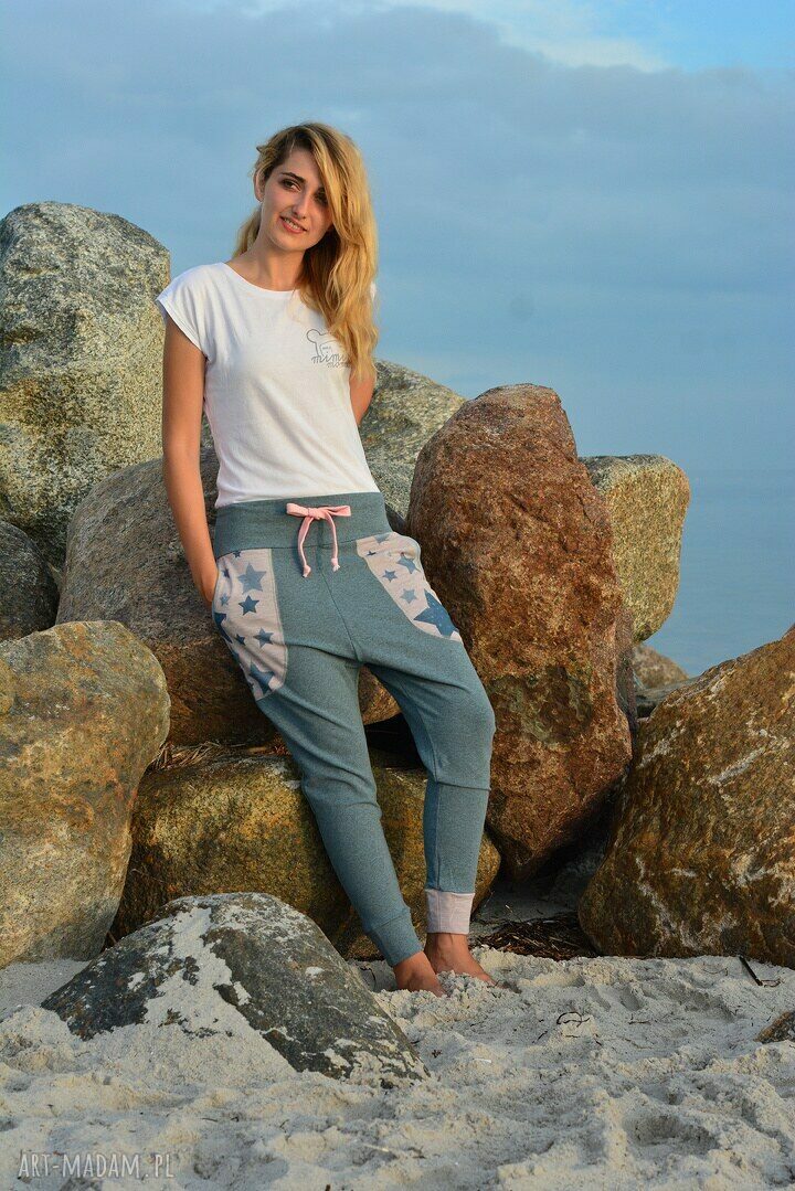 M Spodnie Gwiazdy damskie - baggy pants