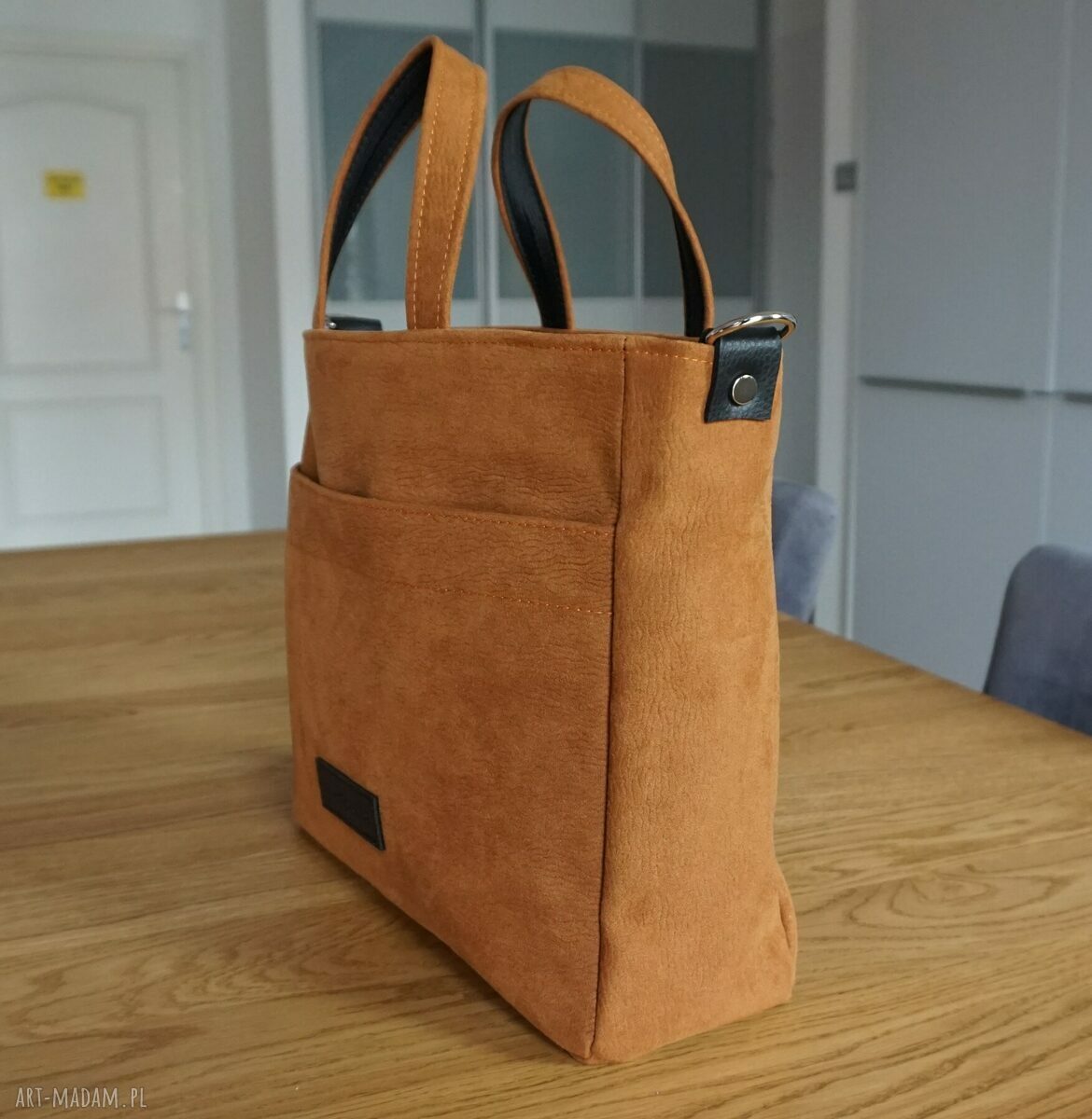 Torebka na ramię Magosha OFFICE A4 w kolorze rudy camel - wodoodporny eko nubuk
