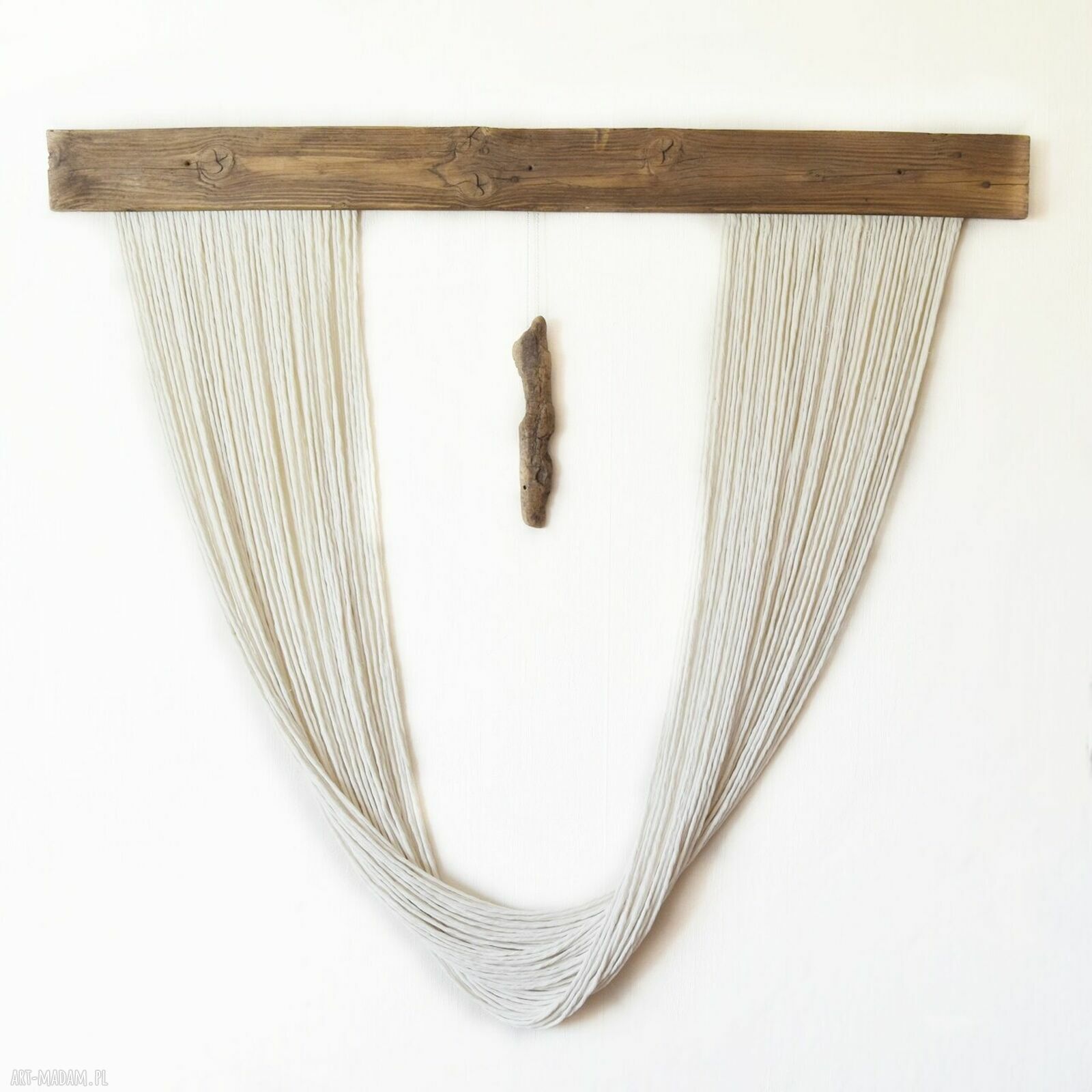 Makrama dekoracja ścienna ze starego drewna w stylu japandi i wabi-sabi /4/