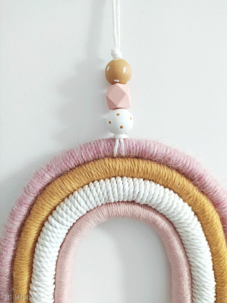 Makrama tęcza Boho do pokoju dziewczynki - ręczne plecenie z naturalnych materiałów