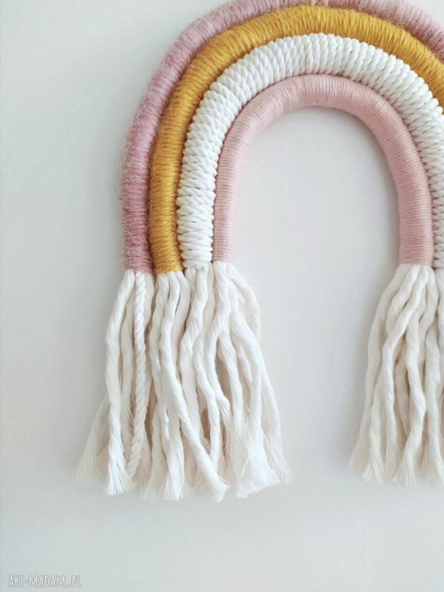 Makrama tęcza Boho do pokoju dziewczynki - ręczne plecenie z naturalnych materiałów