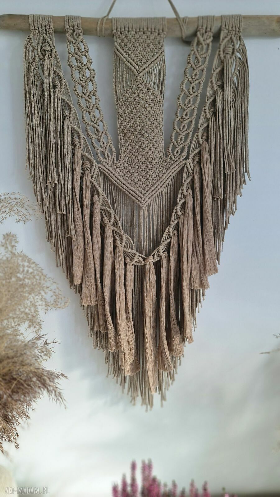Ręcznie pleciona makrama ścienna w stylu boho