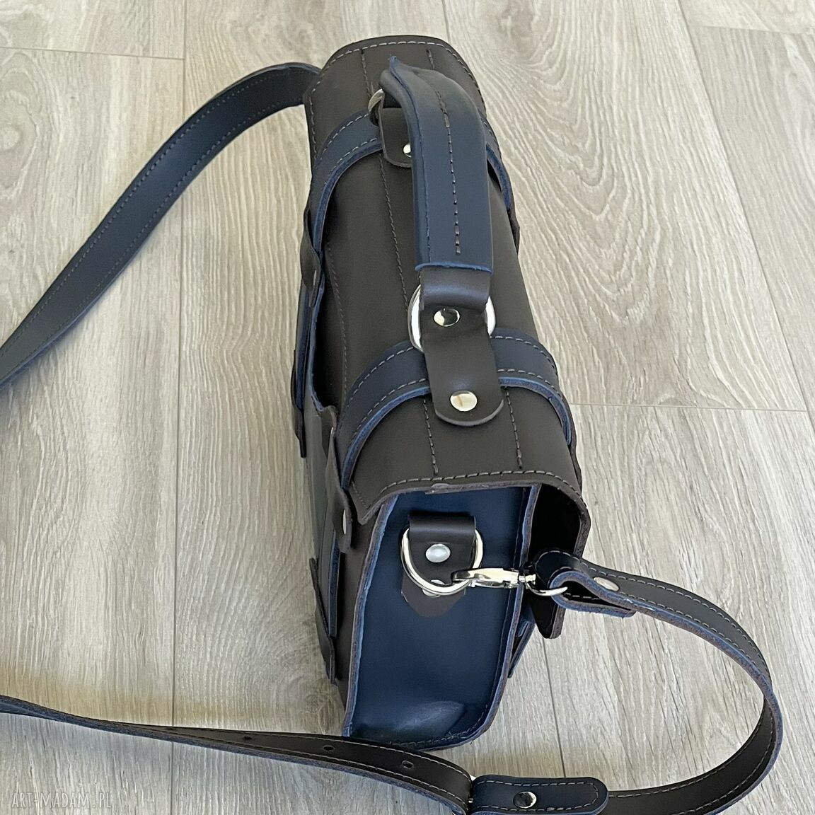 mini: Mała brązowo granatowa skórzana teczka na ramię. Autorskie