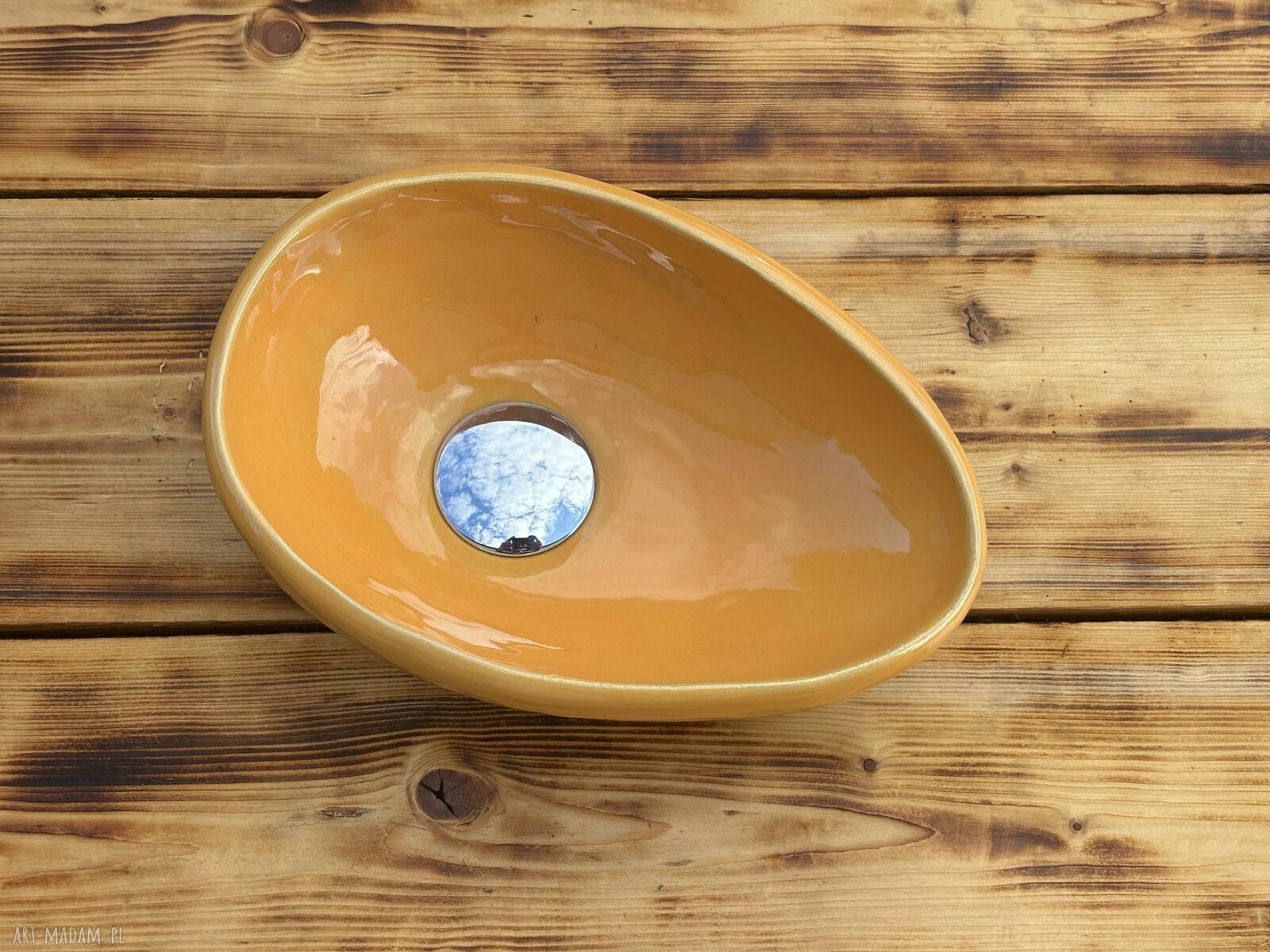 Mała pomarańczowa umywalka ceramiczna nablatowa - ręcznie robiona