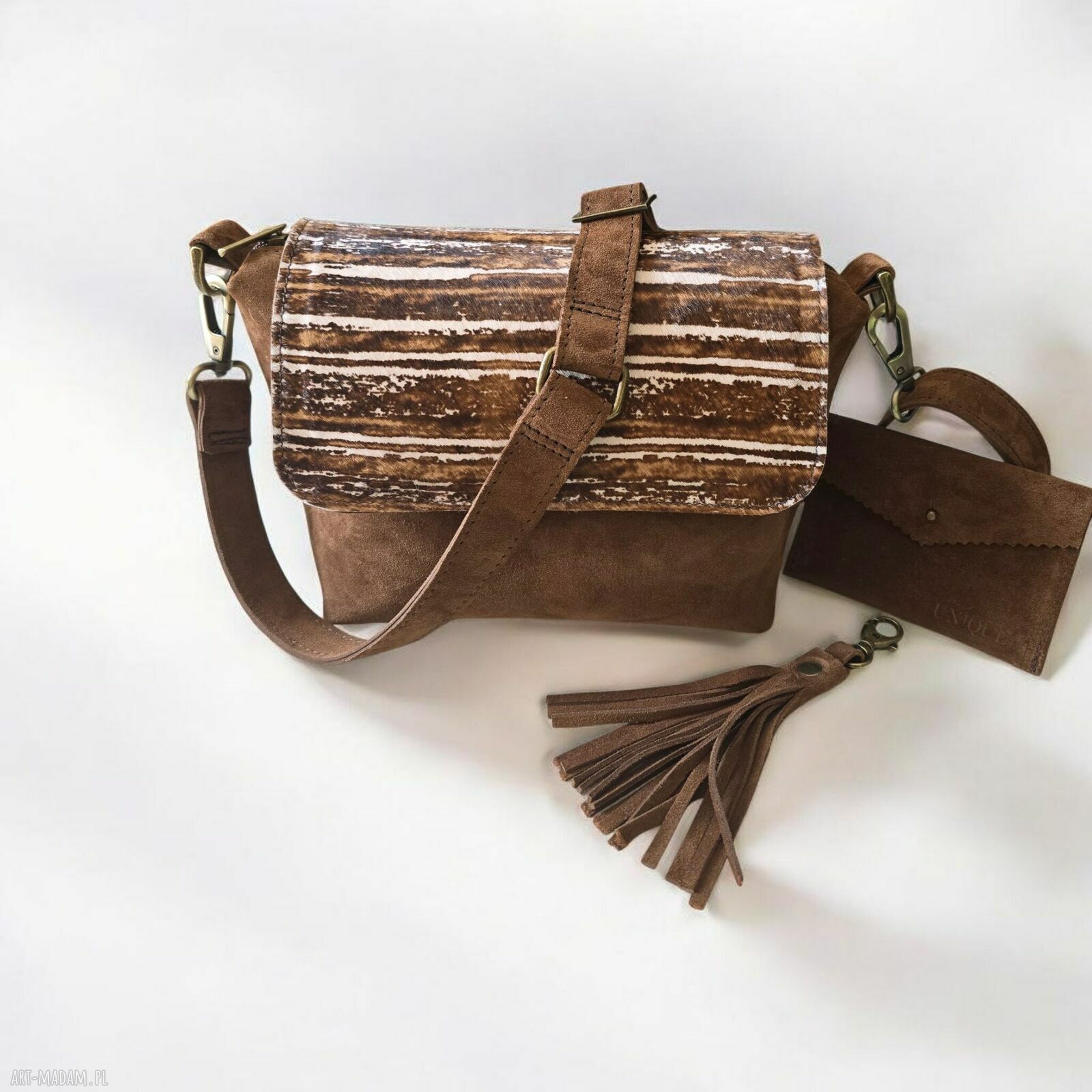 Mała torebka na ramię ze skóry zamszowej tobacco - U’Petitka crossbody