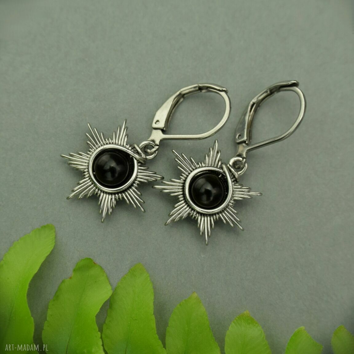 Małe kolczyki słoneczka z obsydianem - wire wrapping