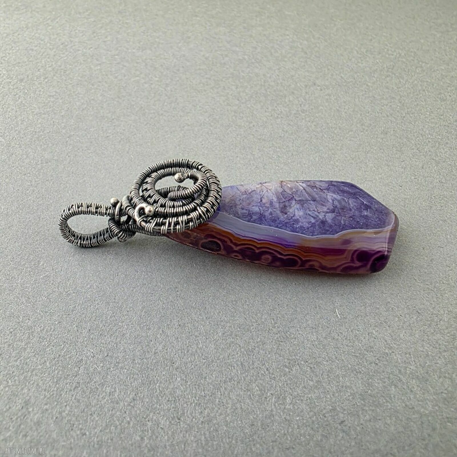 Mall - wisiorek z agatem i oksydowanym srebrem wire wrapping