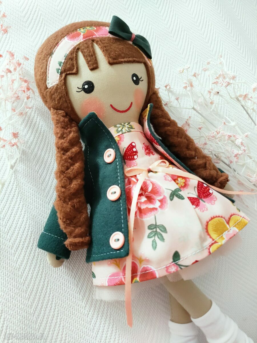Malowa lala marlenka