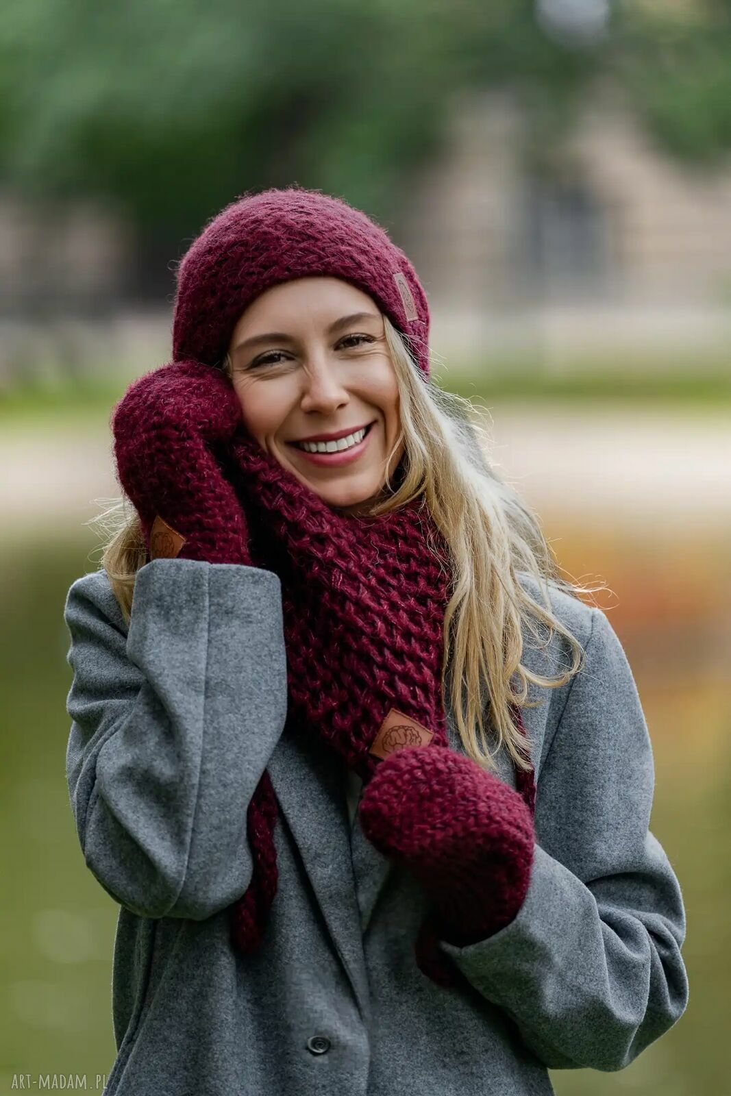Mały komin MERINO "Bordo" z jedwabiem i alpaką