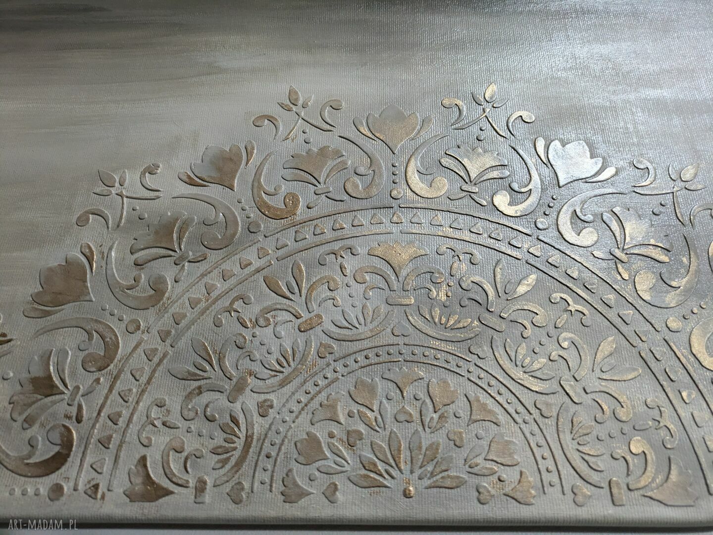 Mandala akryl struktura 3D w beżu i starym złocie (70x40)