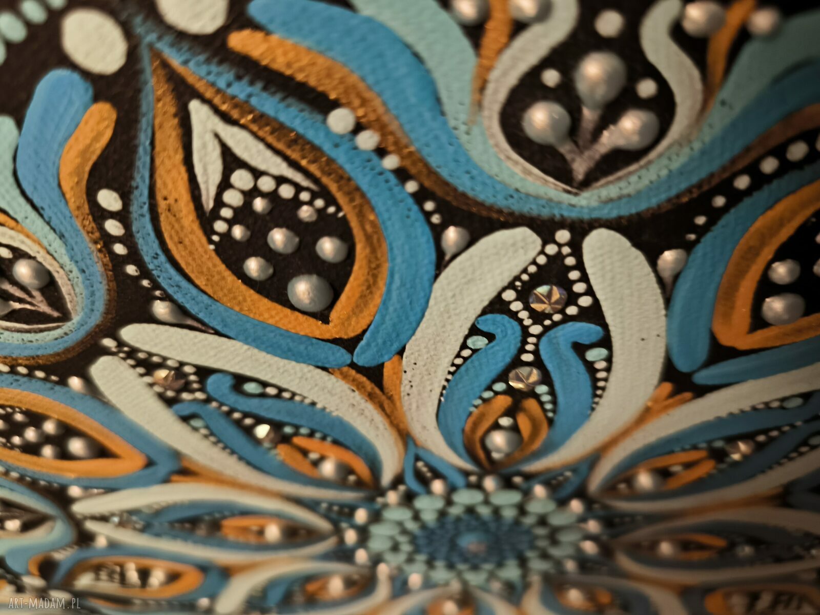 Mandala ręcznie malowana z intencją - obraz 40 cm w stylu boho