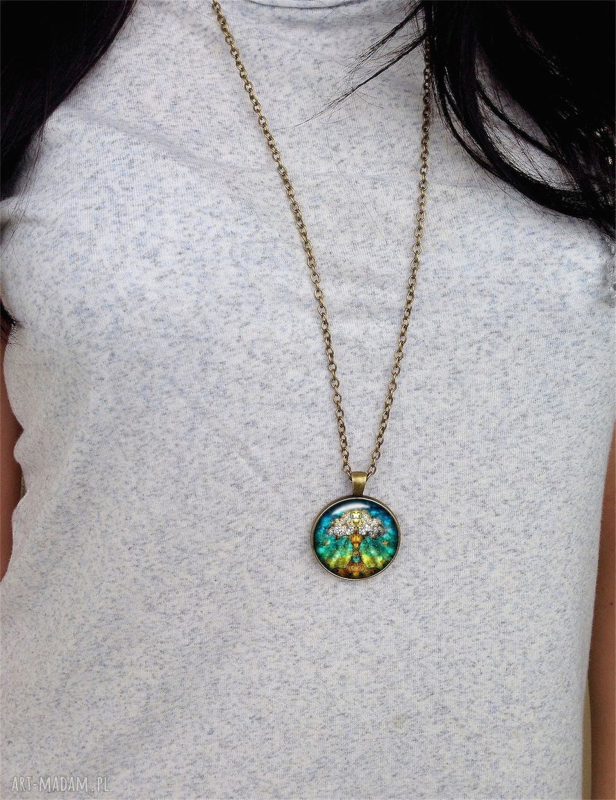 naszyjniki: Mapa Świata Medalion z łańcuszkiem Hand Made