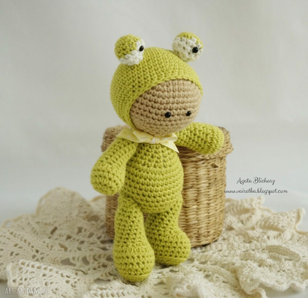 zabawki: Przytulanka w kapturku żabki Ręczne wykonanie