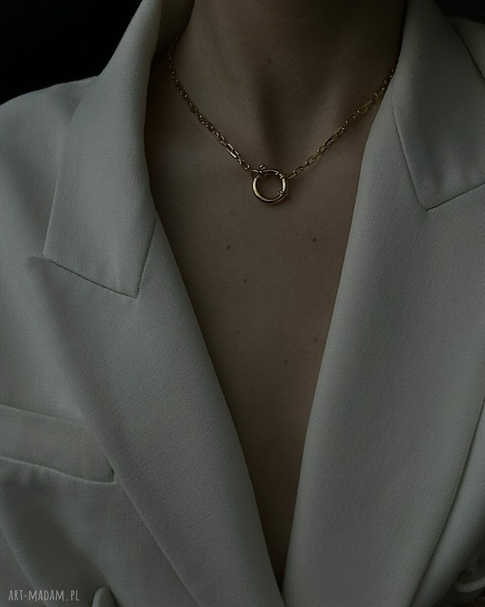 naszyjniki: Złoty łańcuch z ozdobnym zapięciem ręcznie zrobione