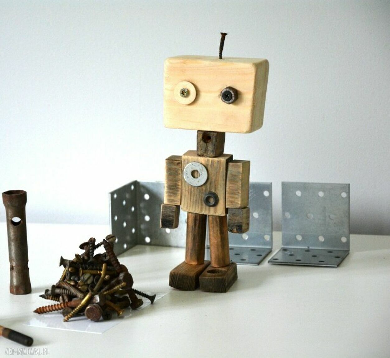 Drewniany robot handmade