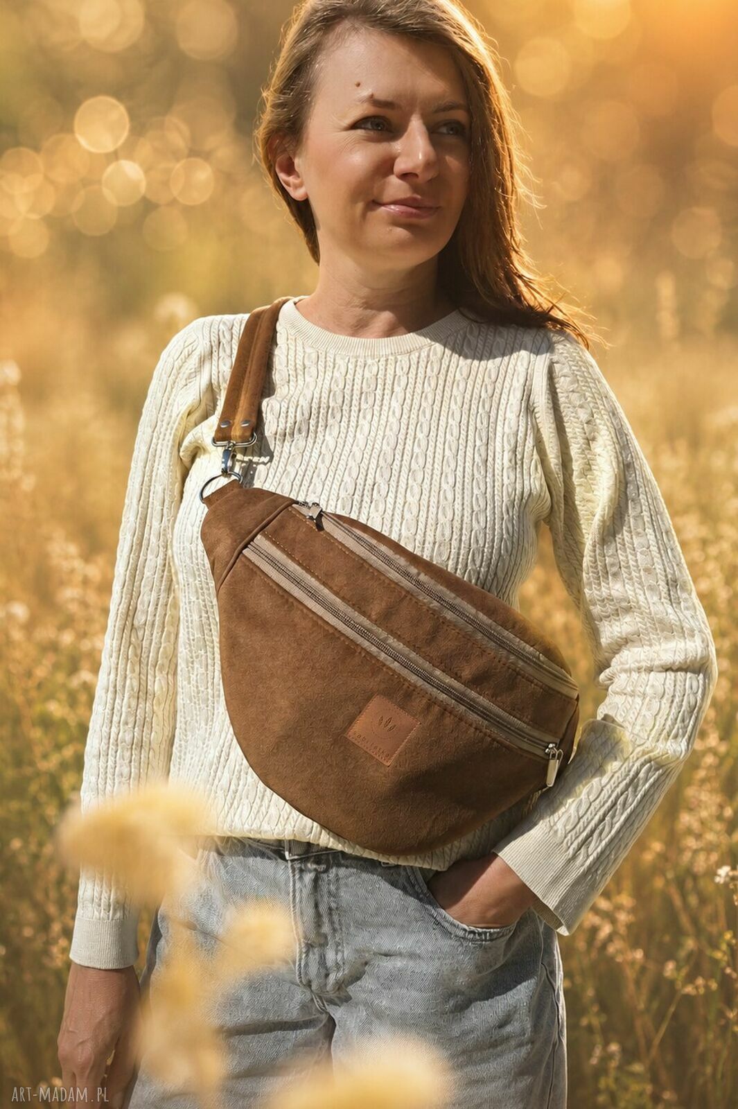 Maxi nerka damska XL z tkaniny wool look - orzech laskowy