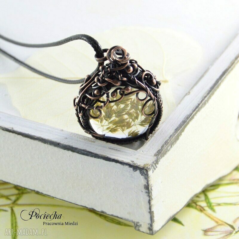 Meadow - miedziany naszyjnik z prawdziwą trawą w szkle (wire-wrapping)