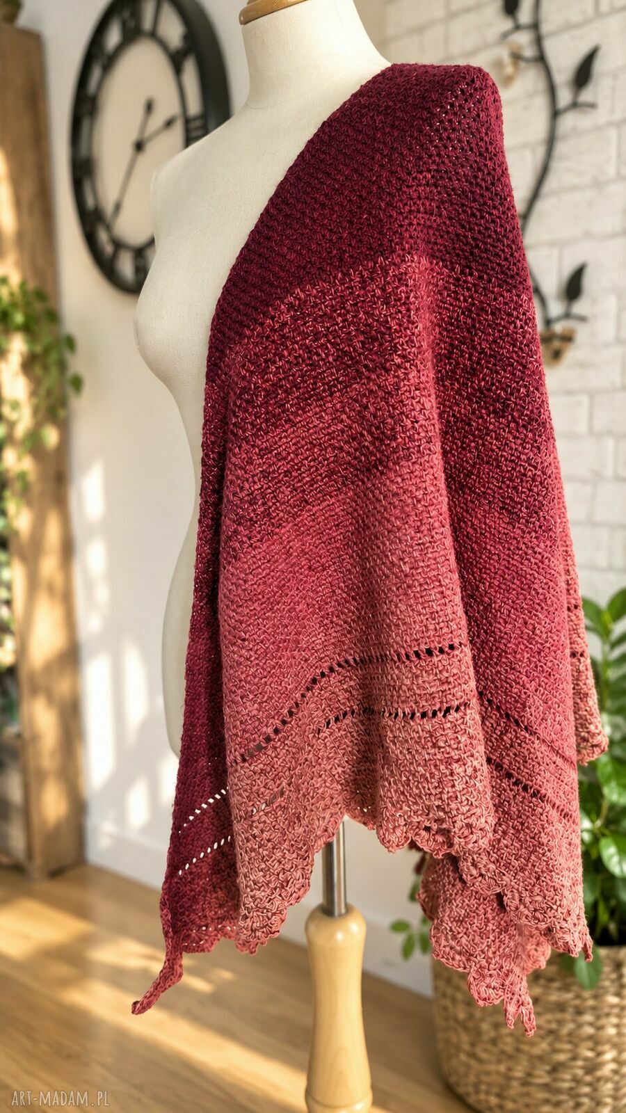 Chusta Mech - bordowa chusta szydełkowa ombre z merino