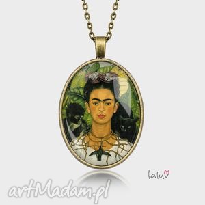 laluv medalion owalny frida kahlo