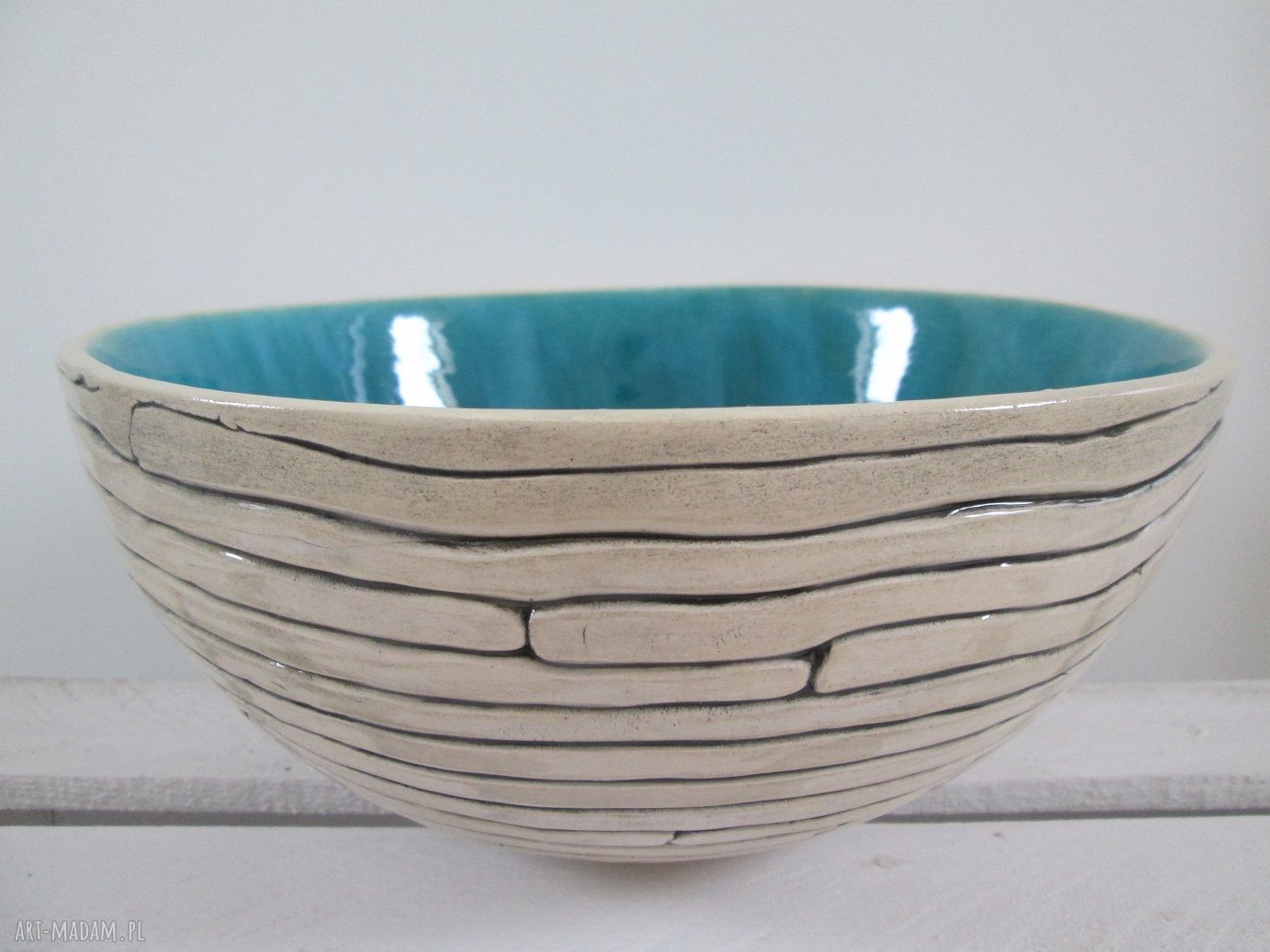 Duża turkusowa misa ceramiczna na owoce