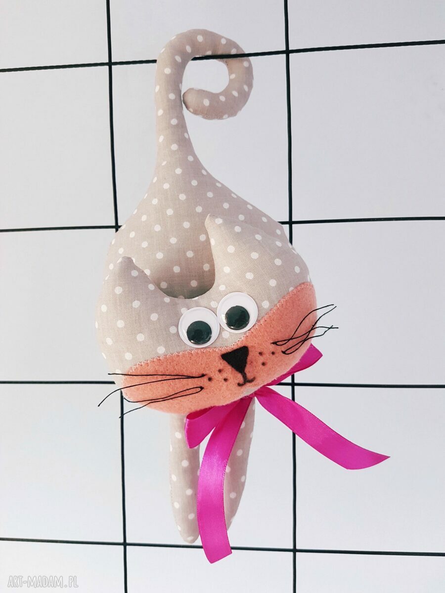 Szary kot klamka zawieszka cat meow strażnik mieszkania