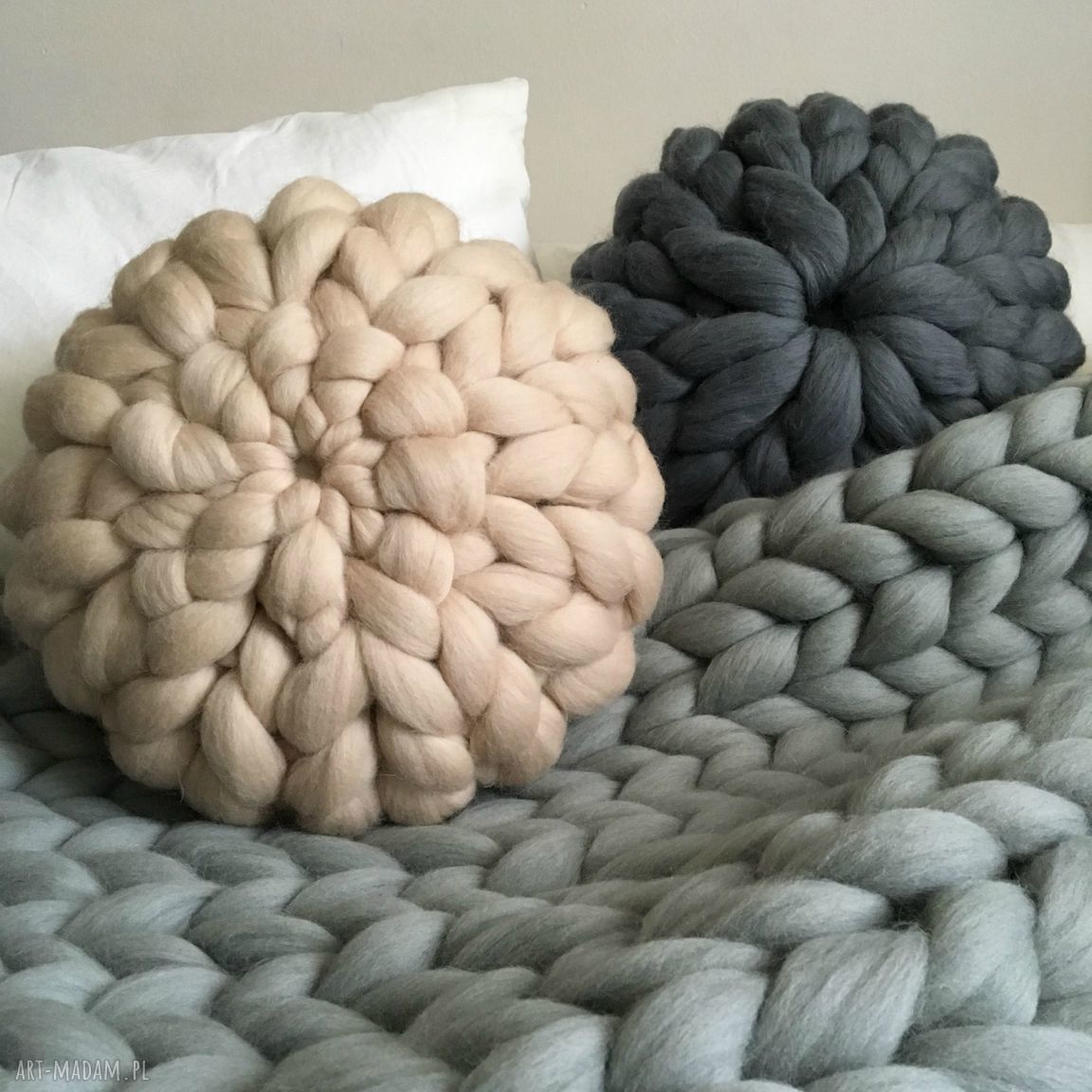 Wełniana poduszka 100% wełna merynosów pillow chunkypillow merino