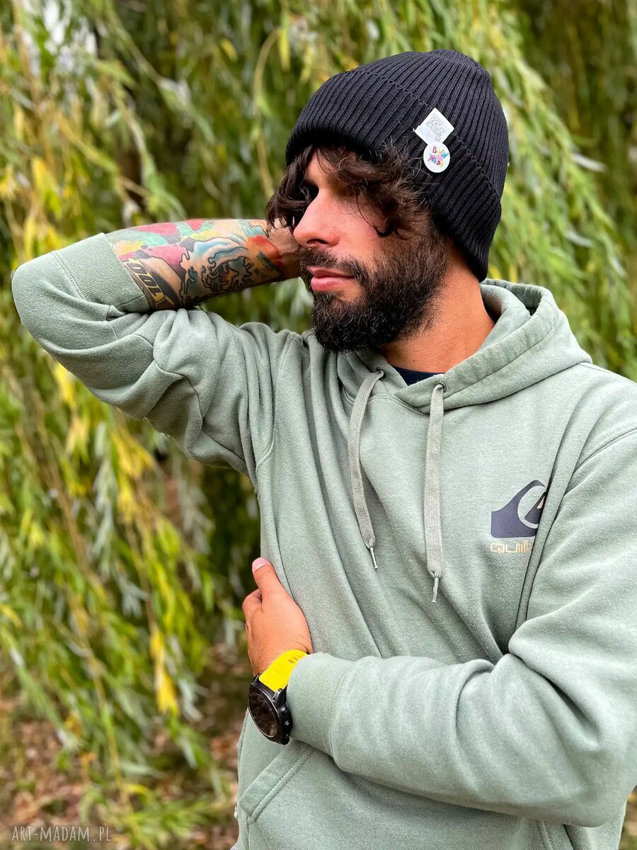 Czapka beanie z bawełny - czarna z kolorowym logo (2w1)