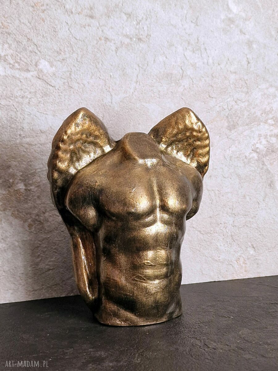 Męski anioł z gipsu czarno-złoty - figurka 11,3 cm