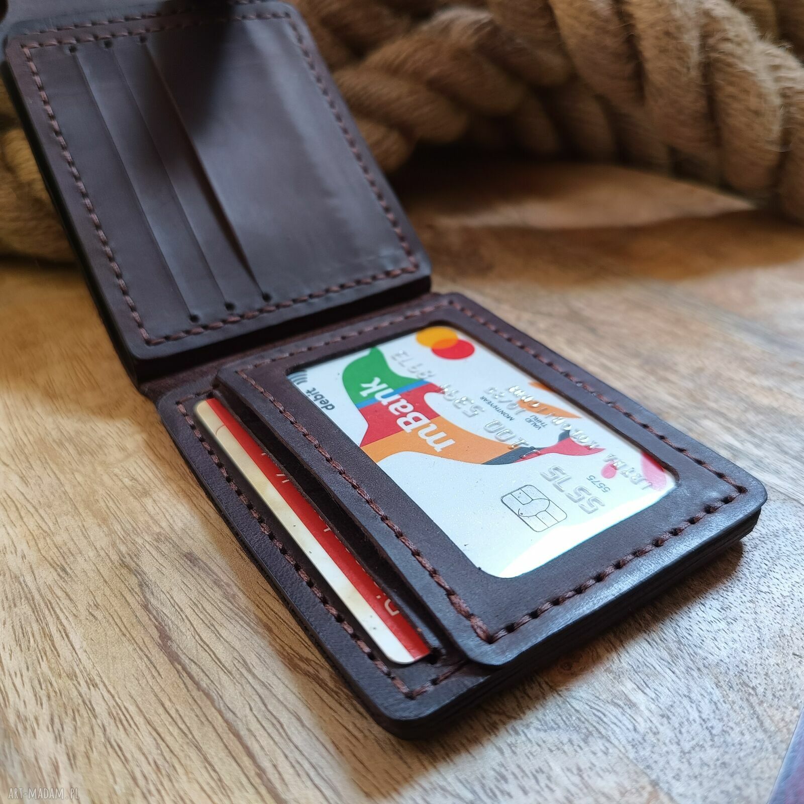 Męski skórzany portfel RFID z grawerem - na 11 kart, dowód i monety