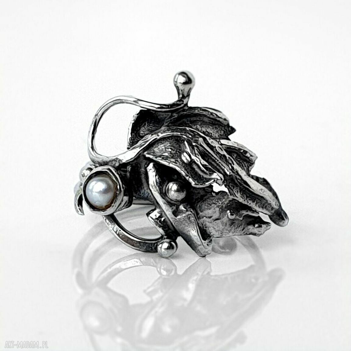 Orchid srebrny pierścionek perłą metaloplastyka srebro