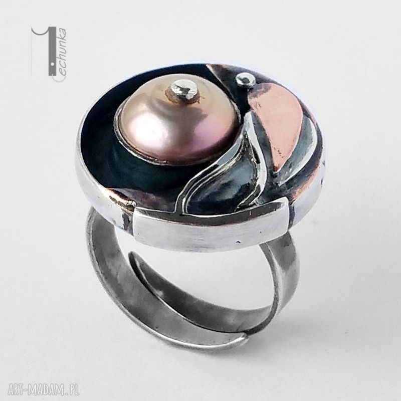pierścionki: Sunflower srebrny pierścionek z perłą i miedzią Autorskie
