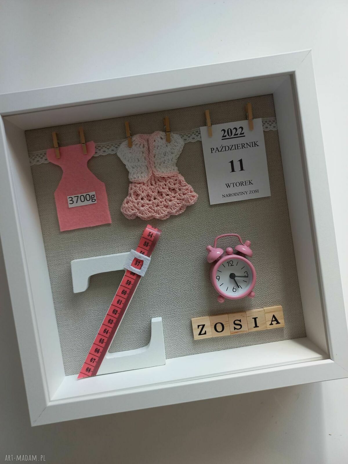 Metryczka w ramce 3D dla dziewczynki 25x25 cm - pamiątka narodzin i chrztu