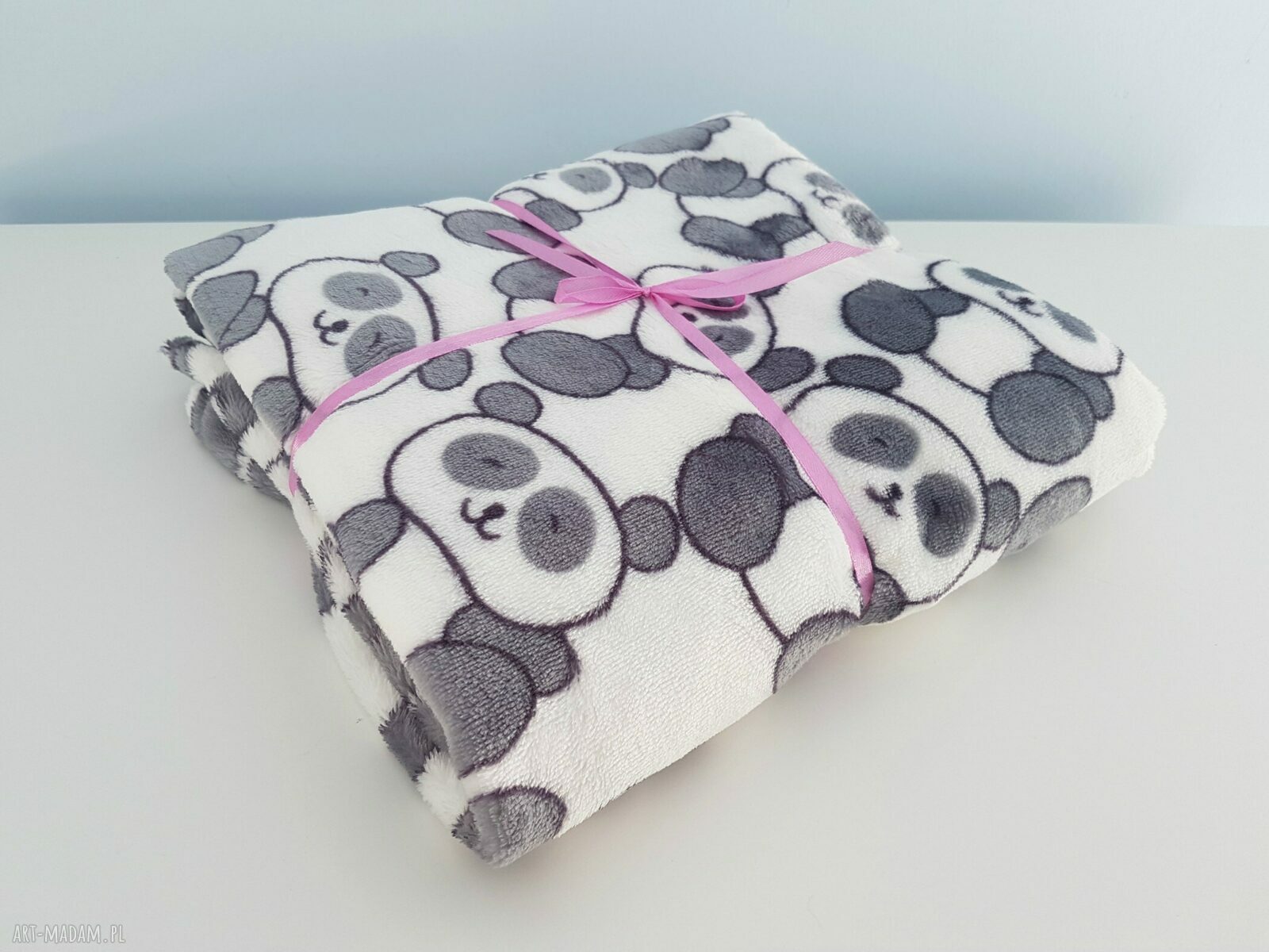 mięciutki kocyk w pandy 80x100 Ręczne wykonanie